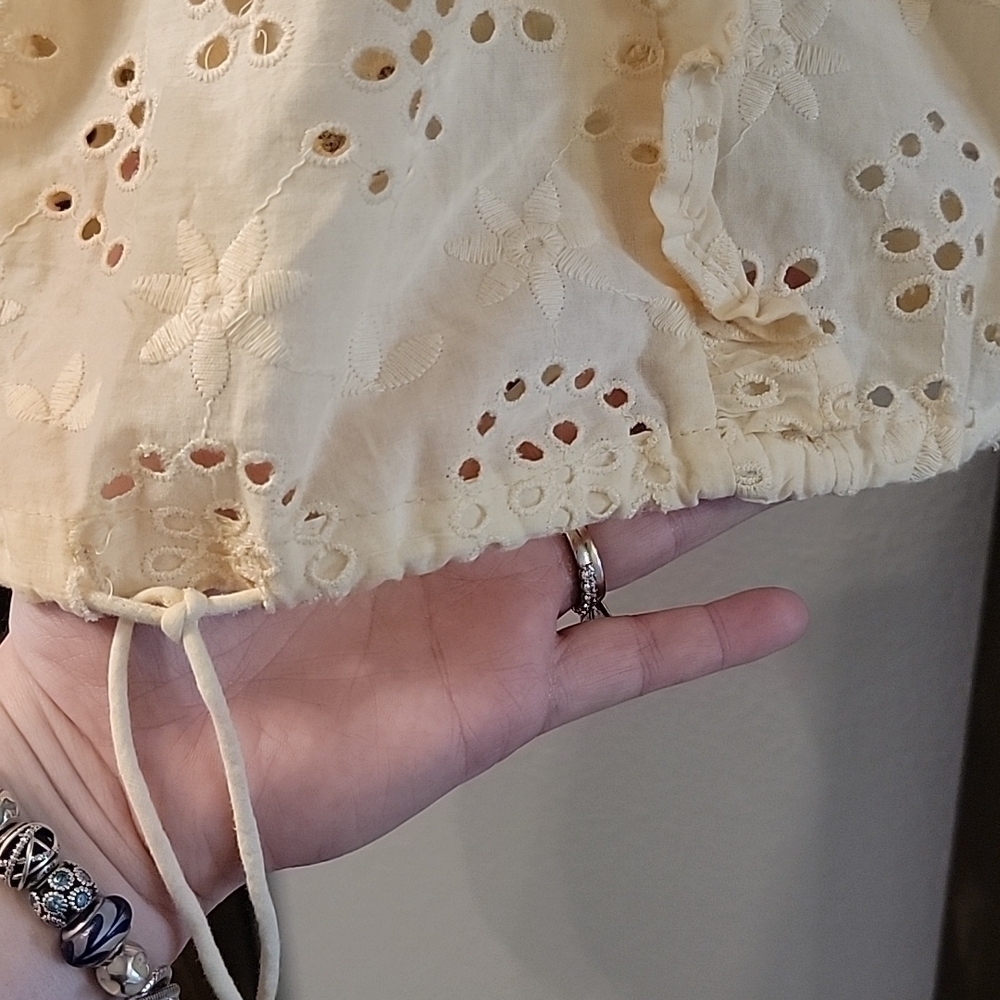 Womens Joie eyelet top - Picture 4 of 6